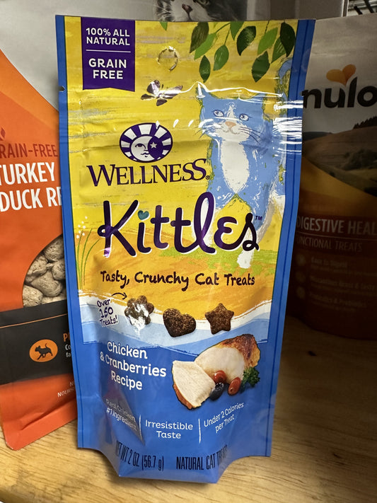 Wellness Kittles Cat Treats, Chicken and Cranberry, 2oz